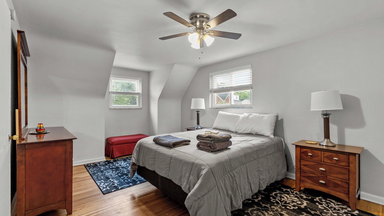 Photo of Bedroom in Pittsburgh