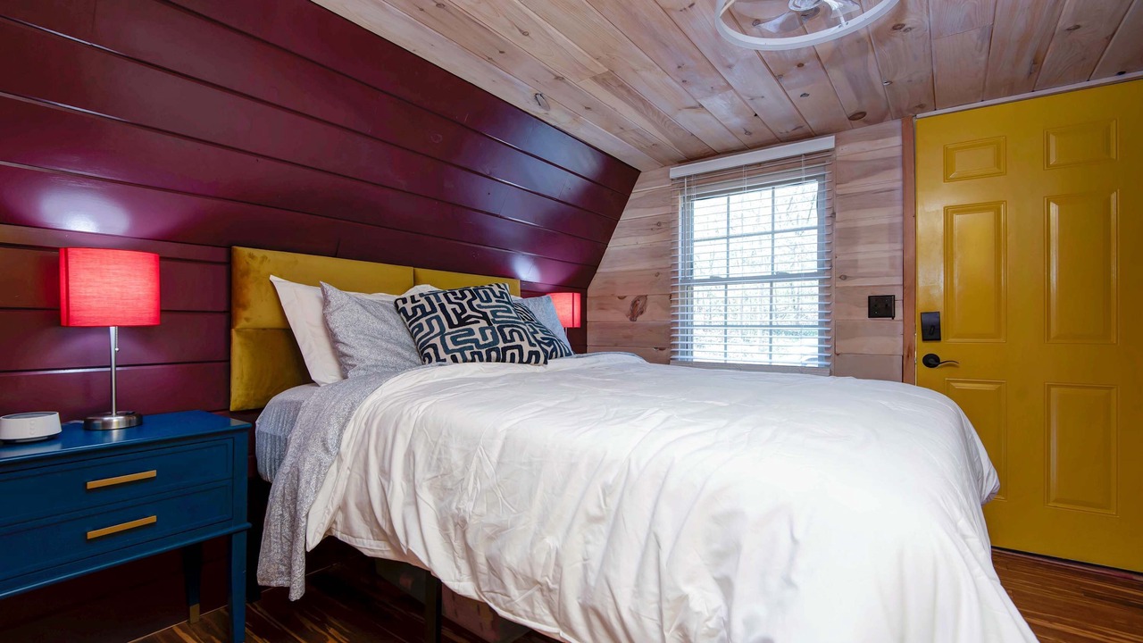Photo of Bedroom in Lampe