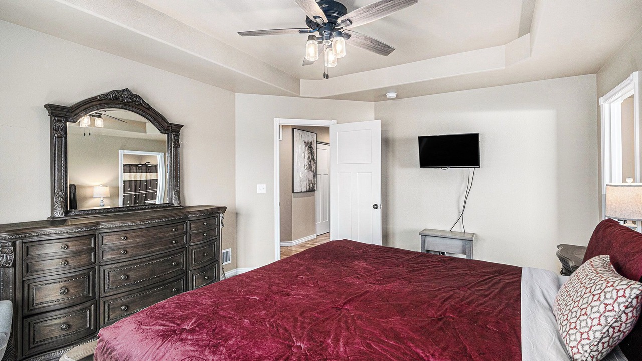 Photo of Others in Carpenter