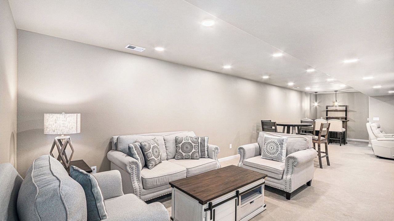 Photo of Bedroom in Carpenter