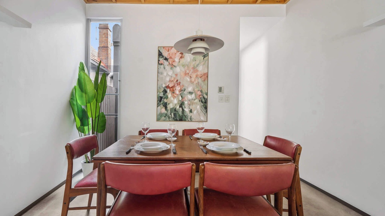 Photo of Others in Annandale