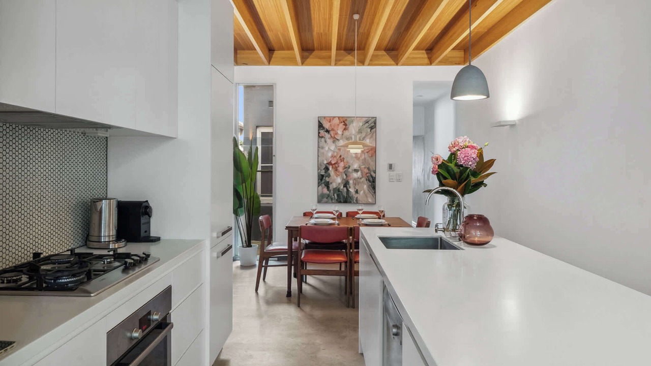 Photo of Others in Annandale