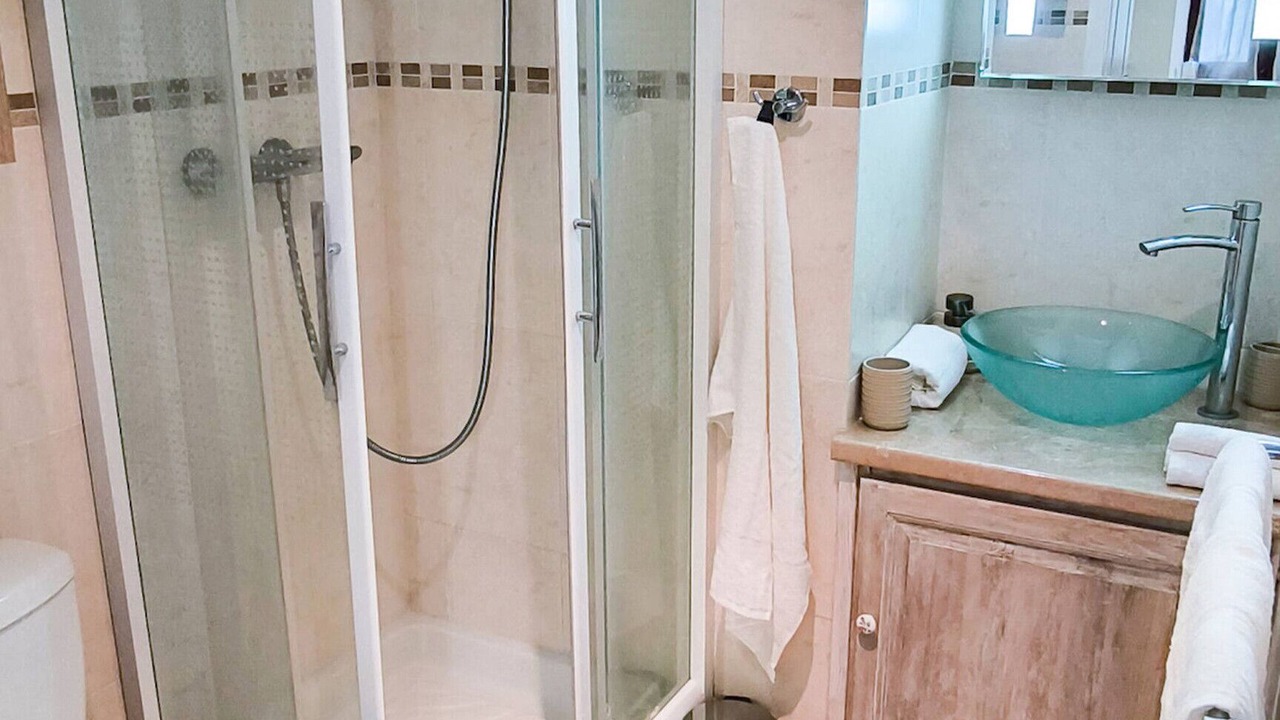 Photo of Bathroom in Estoublon