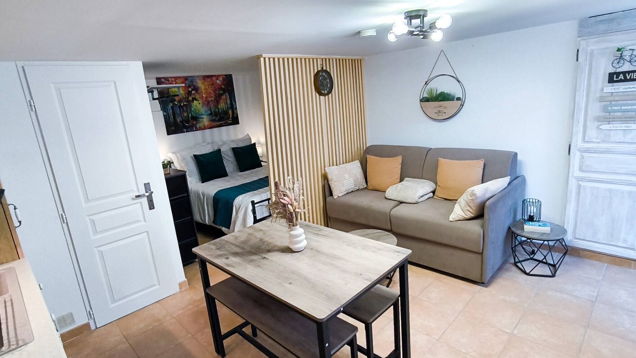 Photo of Livingroom in Estoublon