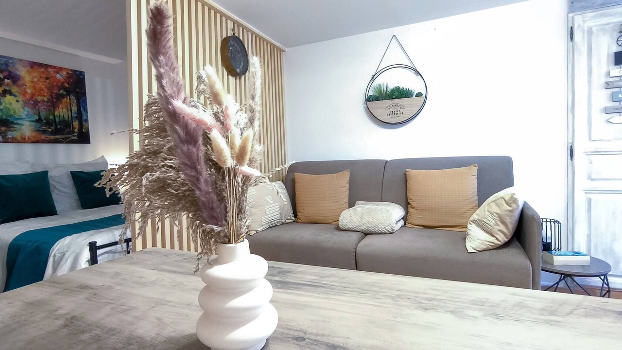 Photo of Livingroom in Estoublon