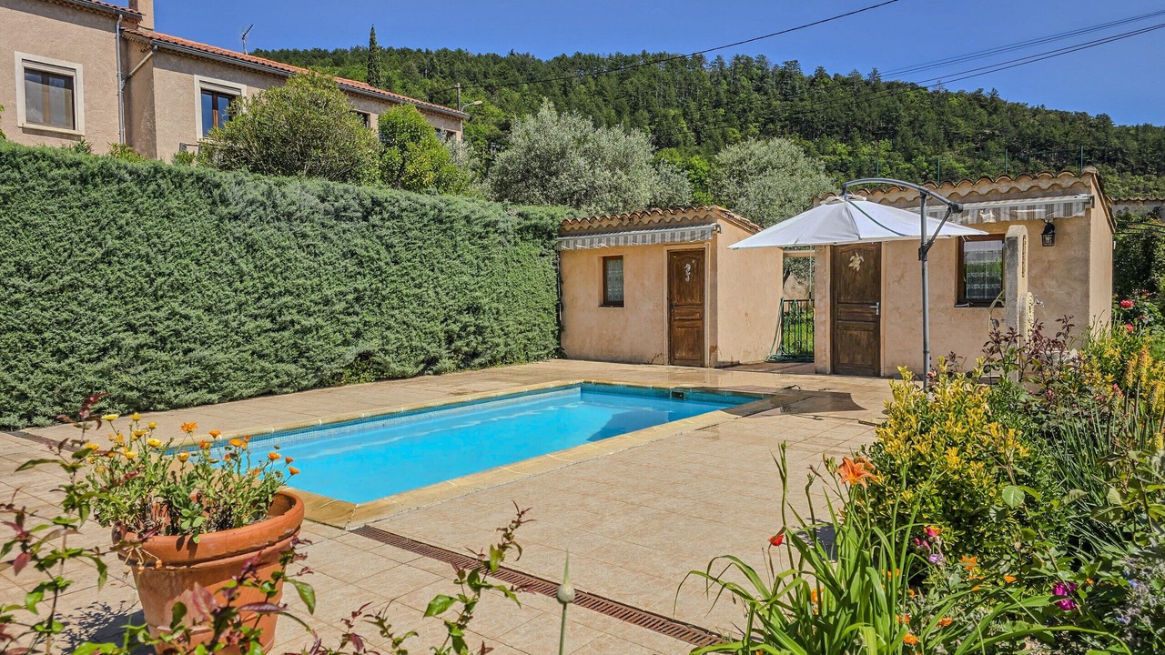 Photo of Outdoor in Volonne