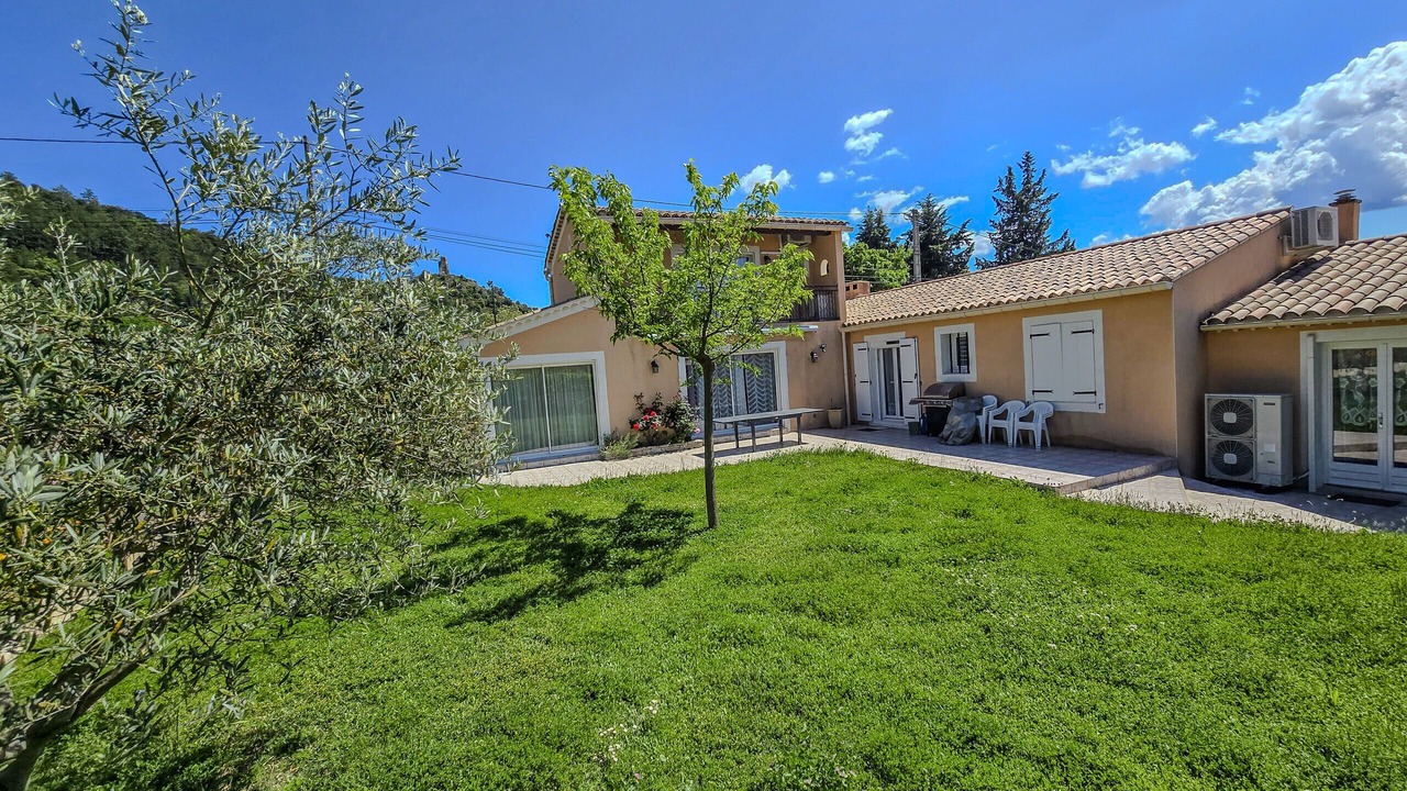 Photo of Outdoor in Volonne