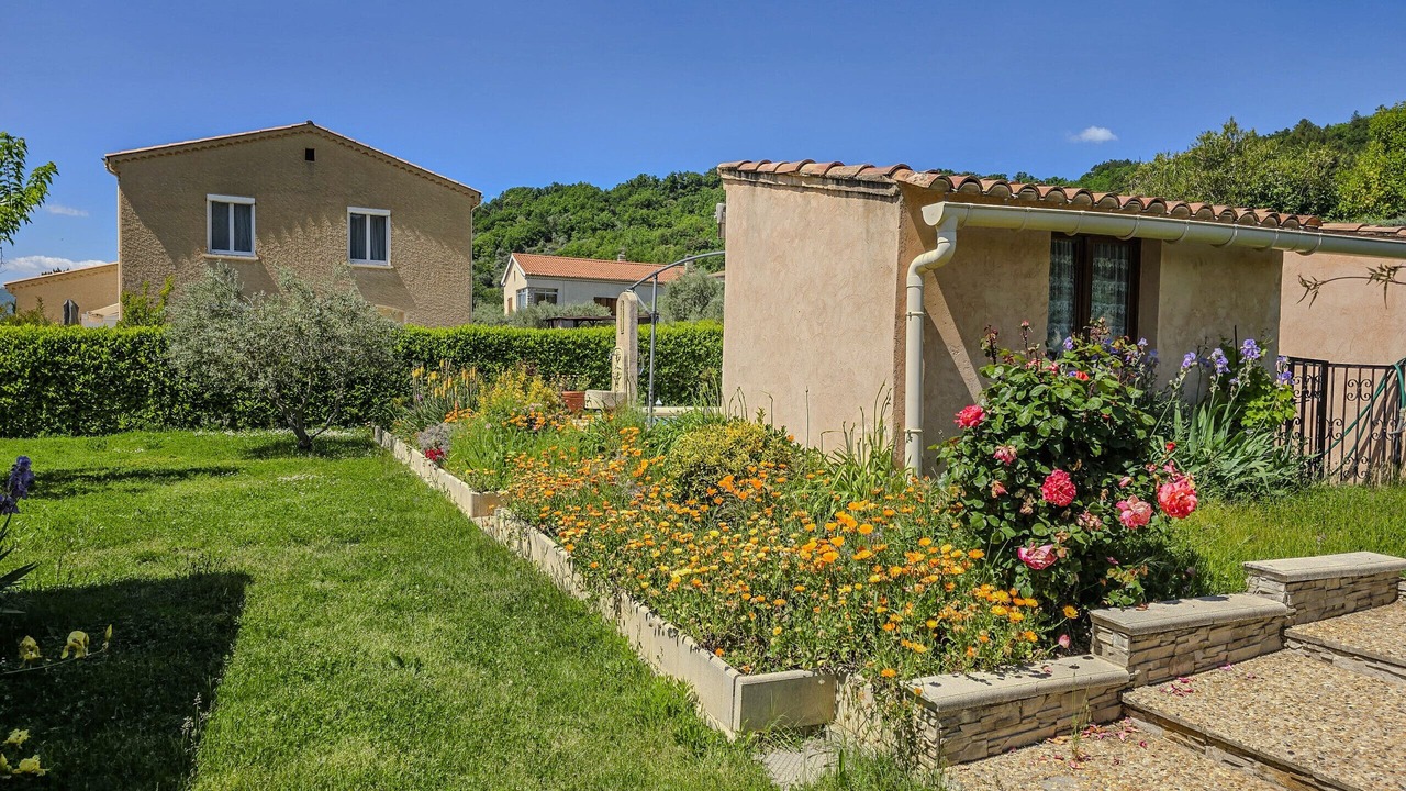 Photo of Outdoor in Volonne