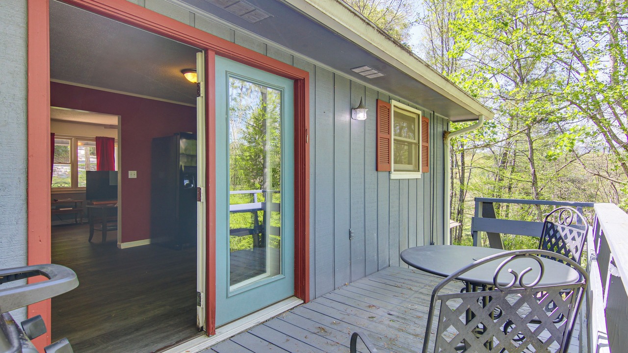 Photo of Patio Balcony in Pisgah Forest