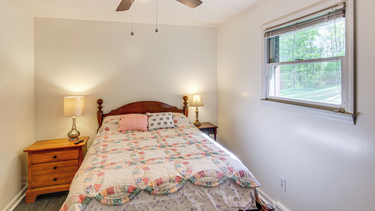 Photo of Bedroom in Pisgah Forest