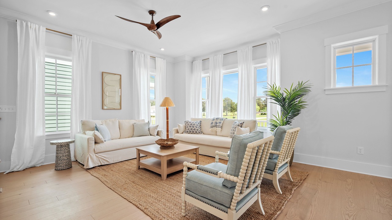 Photo of Livingroom in Cape Charles