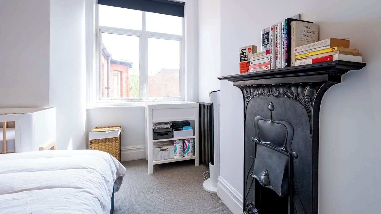 Photo of Bedroom in Mapesbury