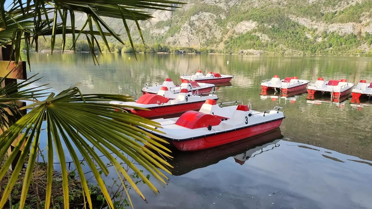 Photo of Others in Novalaise