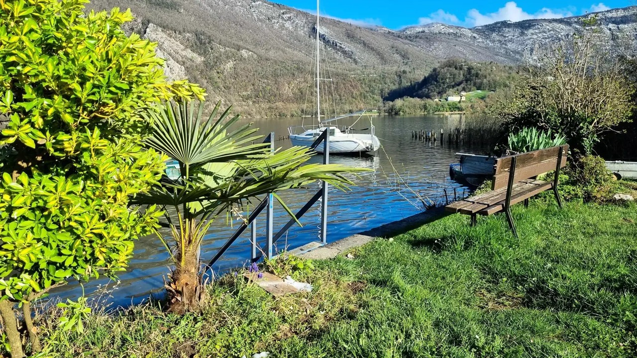 Photo of Others in Novalaise