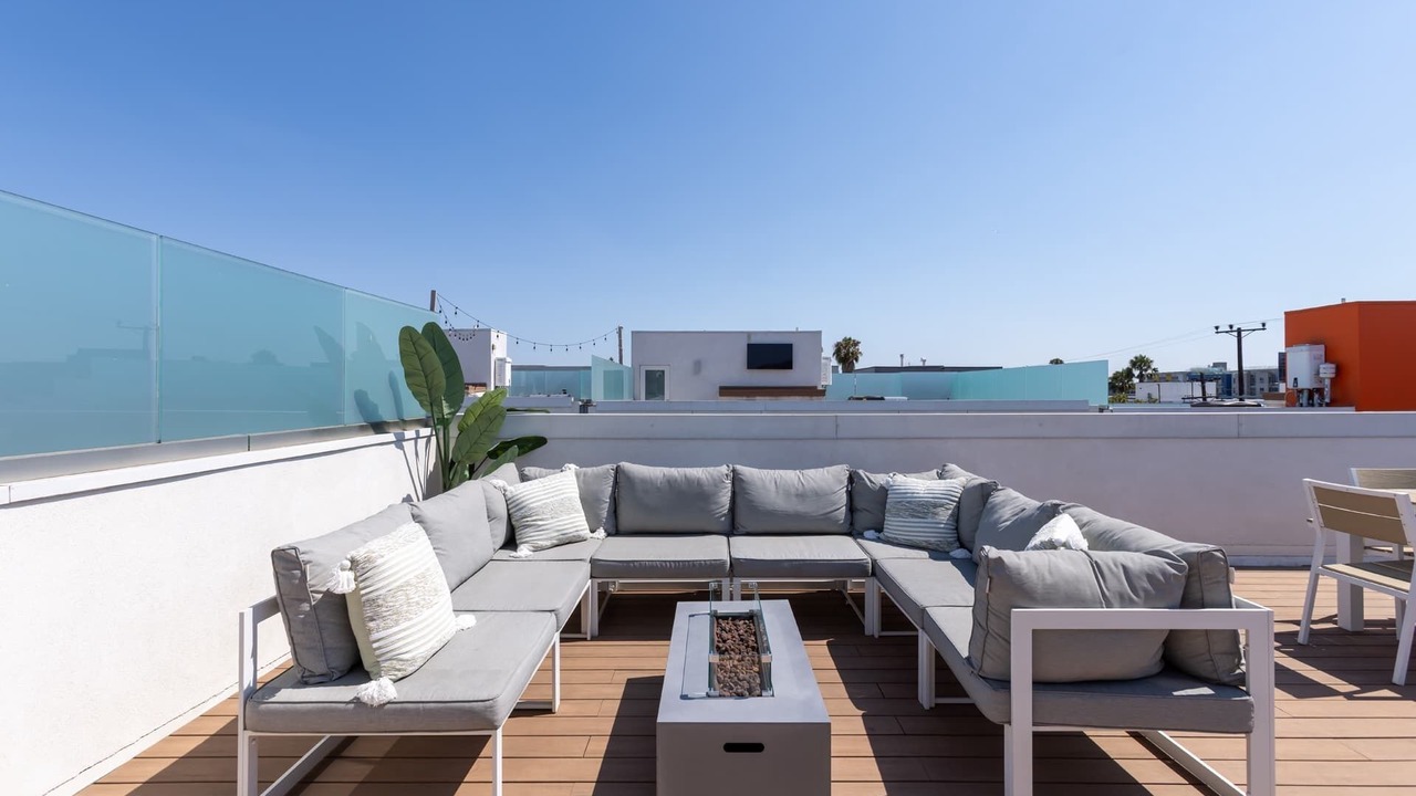 Photo of Patio Balcony in Hollywood