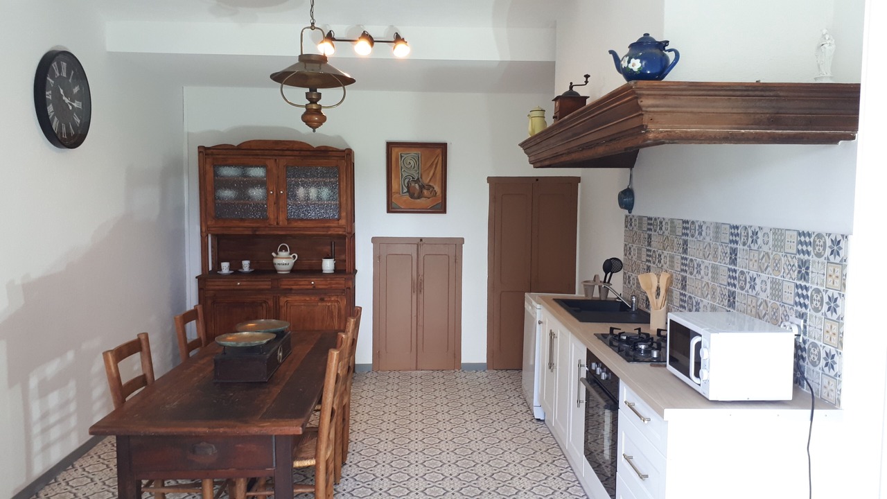Photo of Kitchen in Saint-Genest-de-Bauzon
