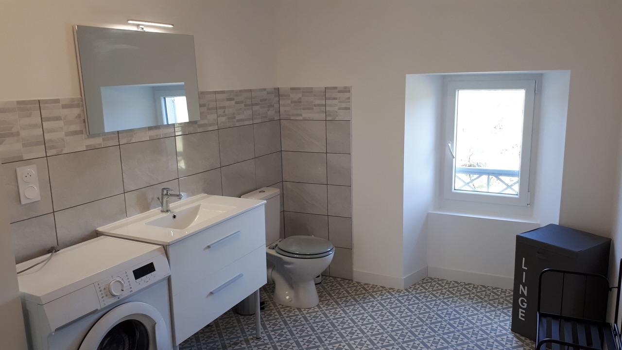 Photo of Bathroom in Saint-Genest-de-Bauzon