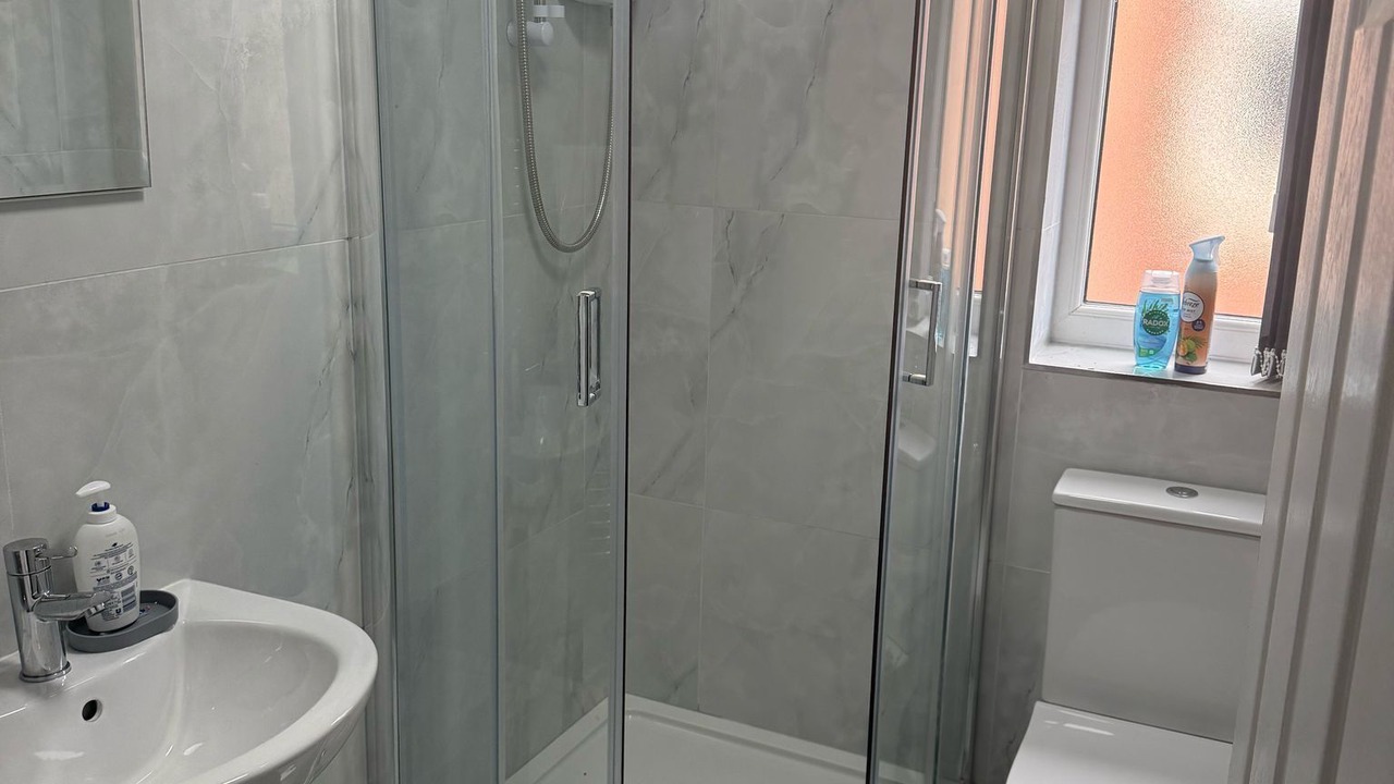 Photo of Bathroom in Rusholme