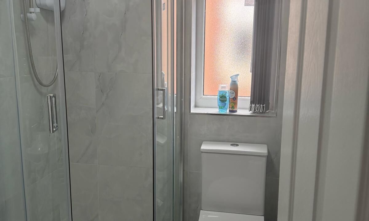 Photo of Bathroom in Rusholme