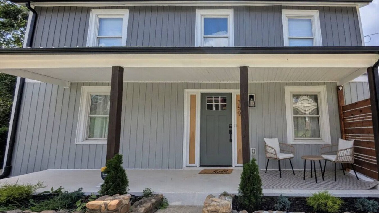 Photo of Outdoor in Madison Heights