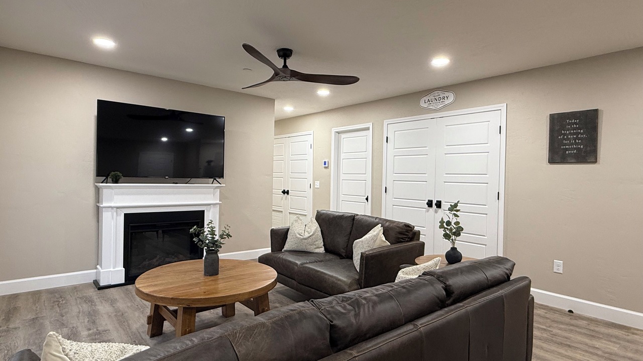 Photo of Livingroom in Ava