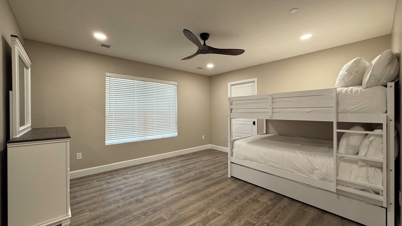 Photo of Bedroom in Ava