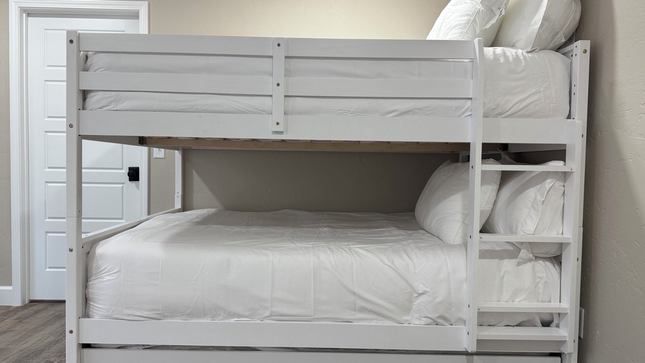 Photo of Bedroom in Ava