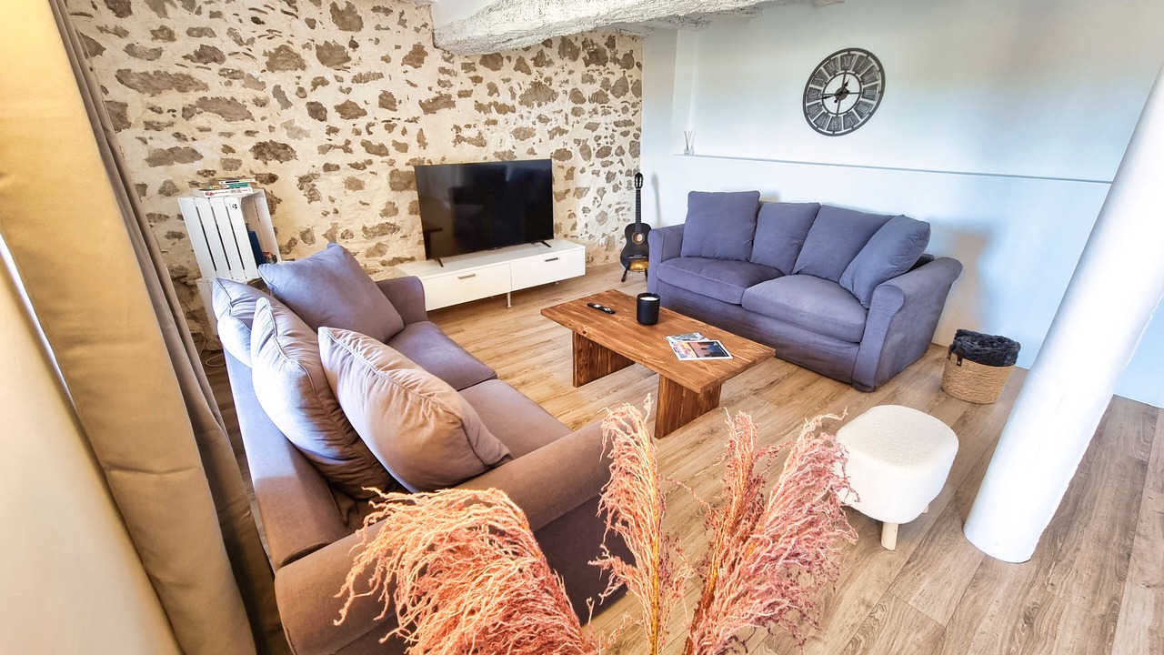 Photo of Livingroom in Aguts