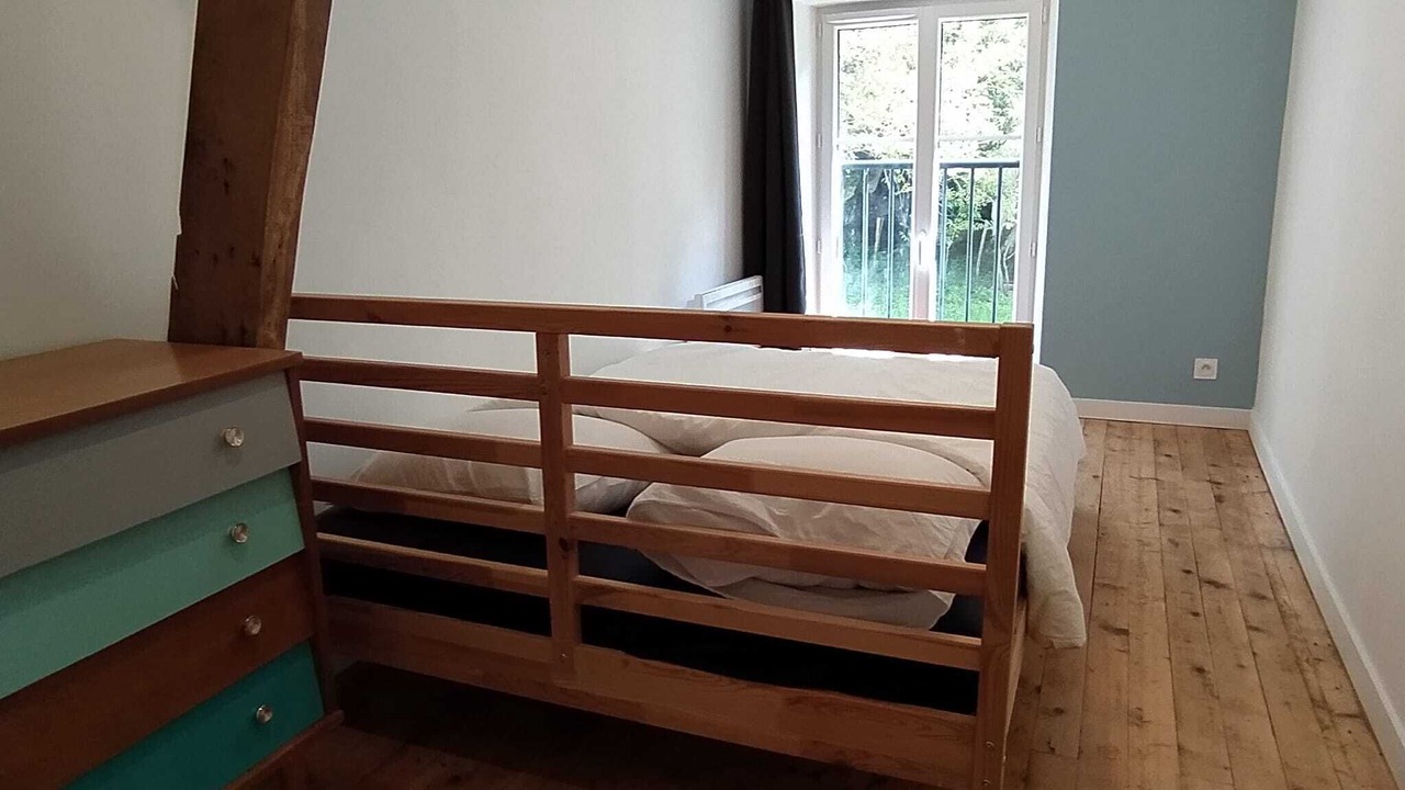 Photo of Bedroom in Neuil