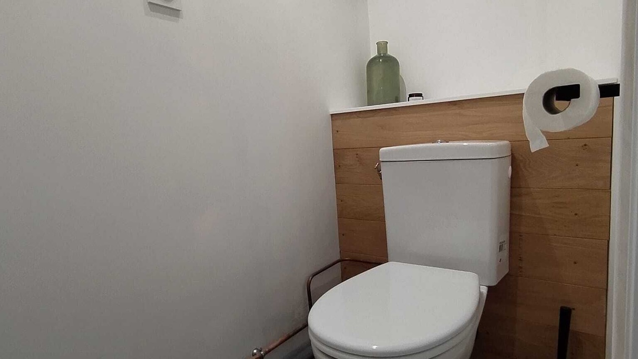 Photo of Bathroom in Neuil
