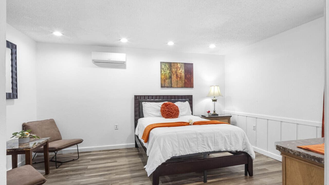 Photo of Bedroom in Durant