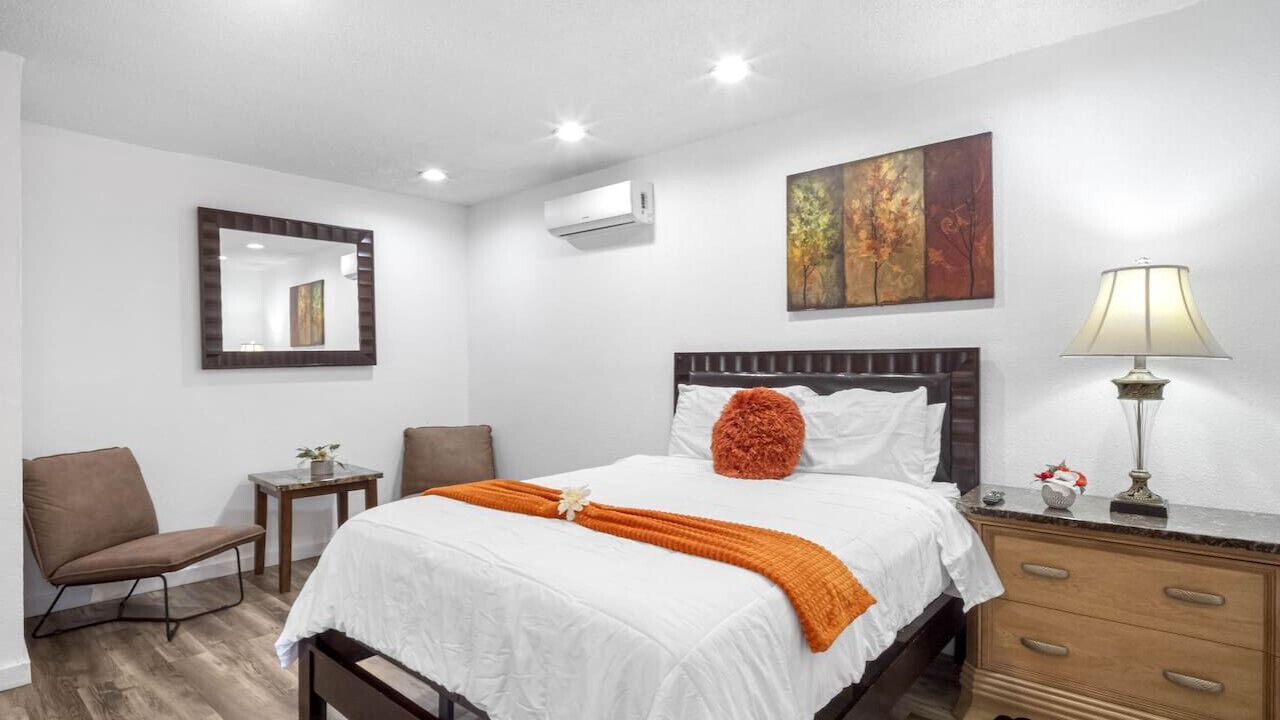 Photo of Bedroom in Durant