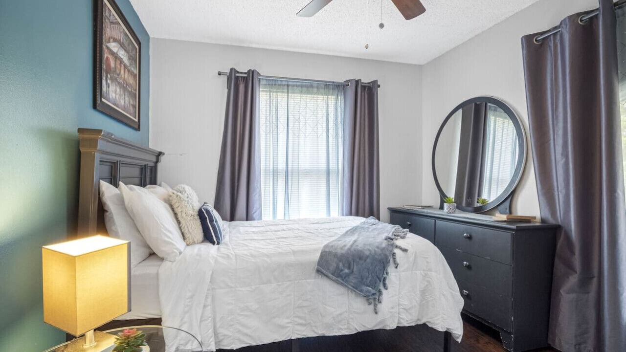 Photo of Bedroom in Durant