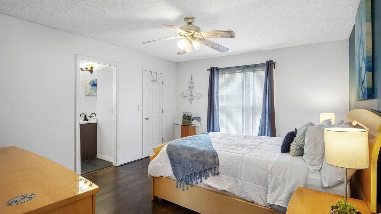 Photo of Bedroom in Durant