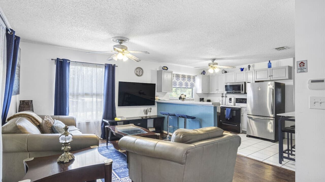 Photo of Livingroom in Durant