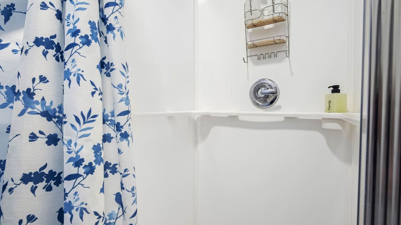 Photo of Bathroom in Durant