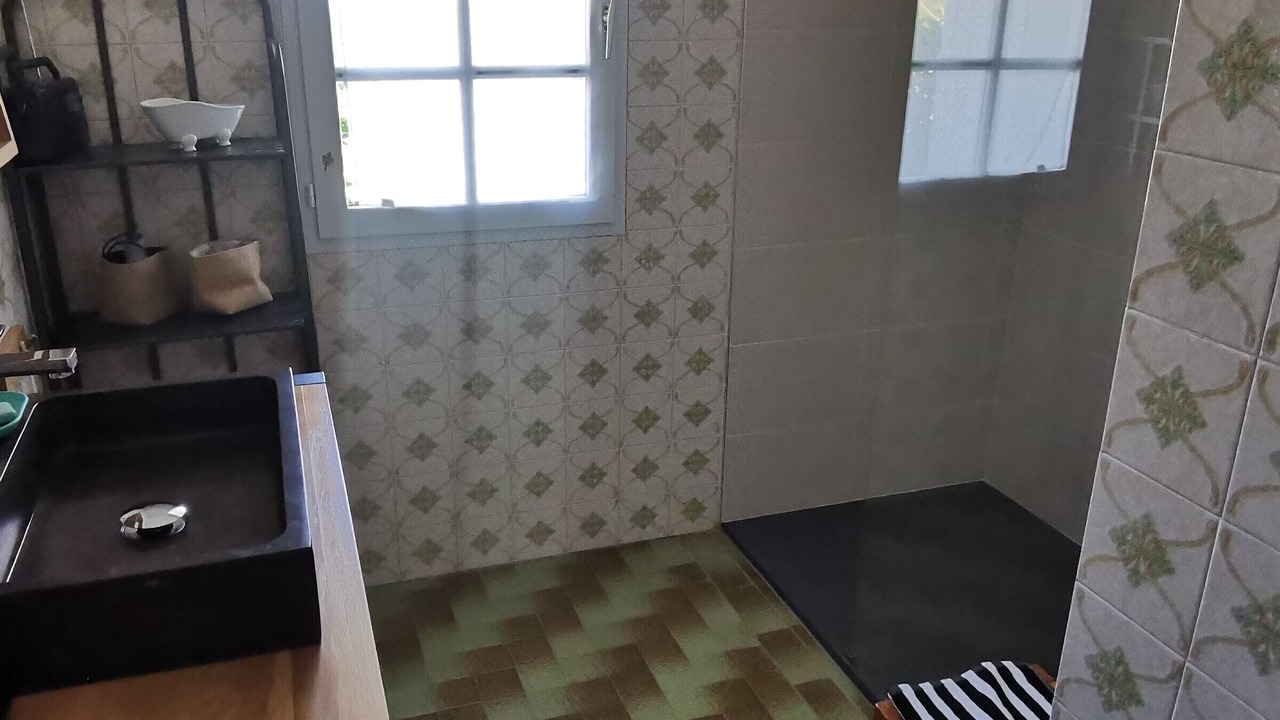 Photo of Bathroom in Saint-Vincent-sur-Jard