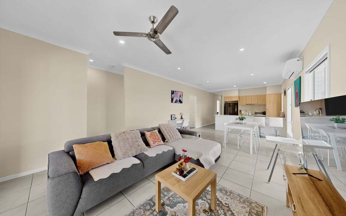 Photo of Livingroom in Loganlea