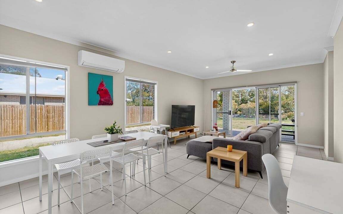 Photo of Others in Loganlea