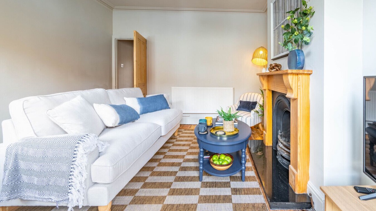 Photo of Livingroom in Eaton