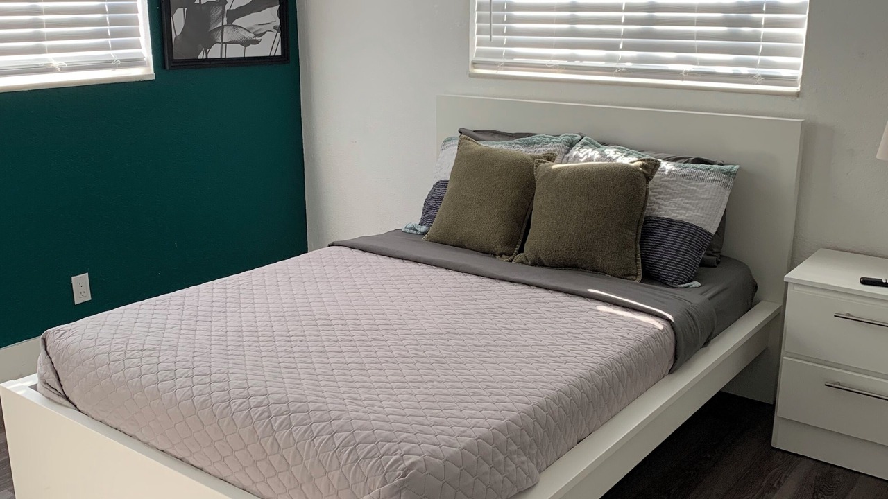 Photo of Bedroom in North Andrews Gardens