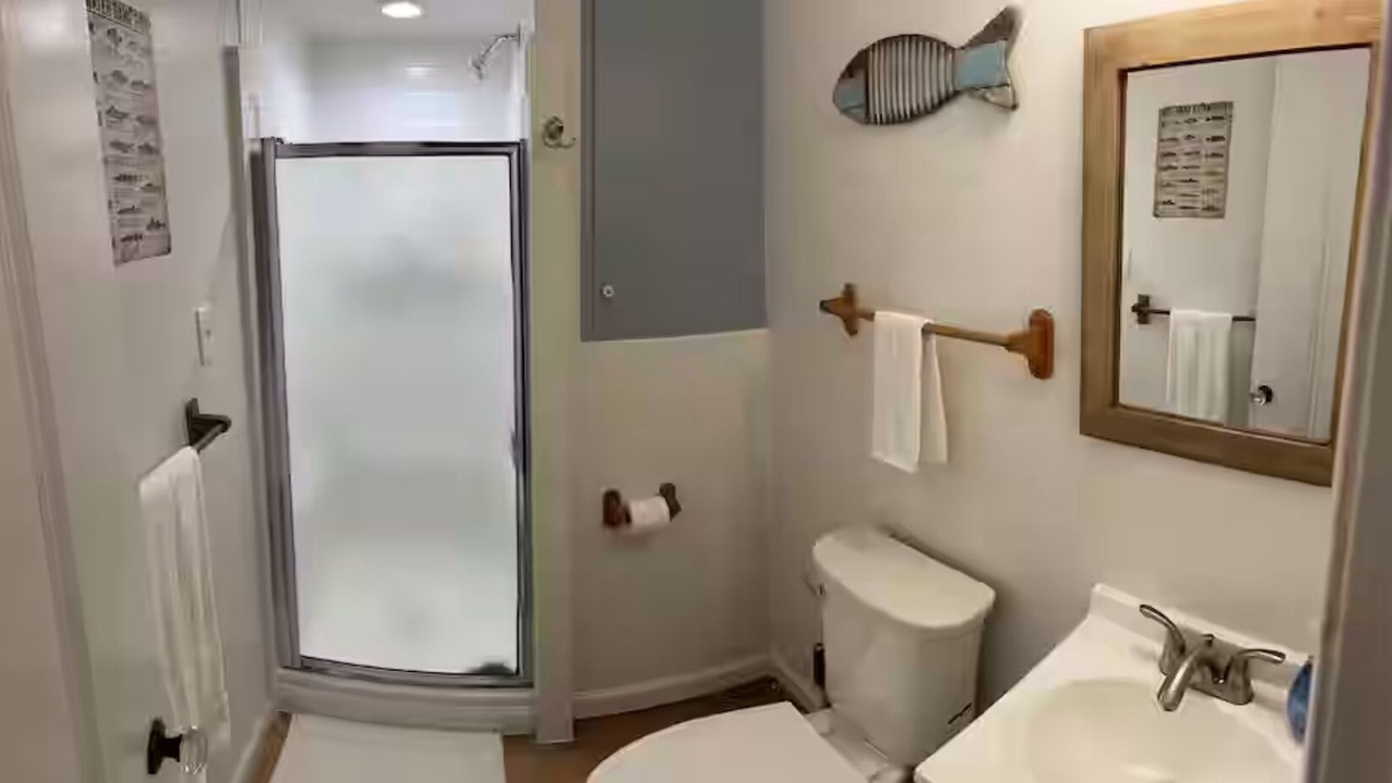 Photo of Bathroom in Bull Shoals