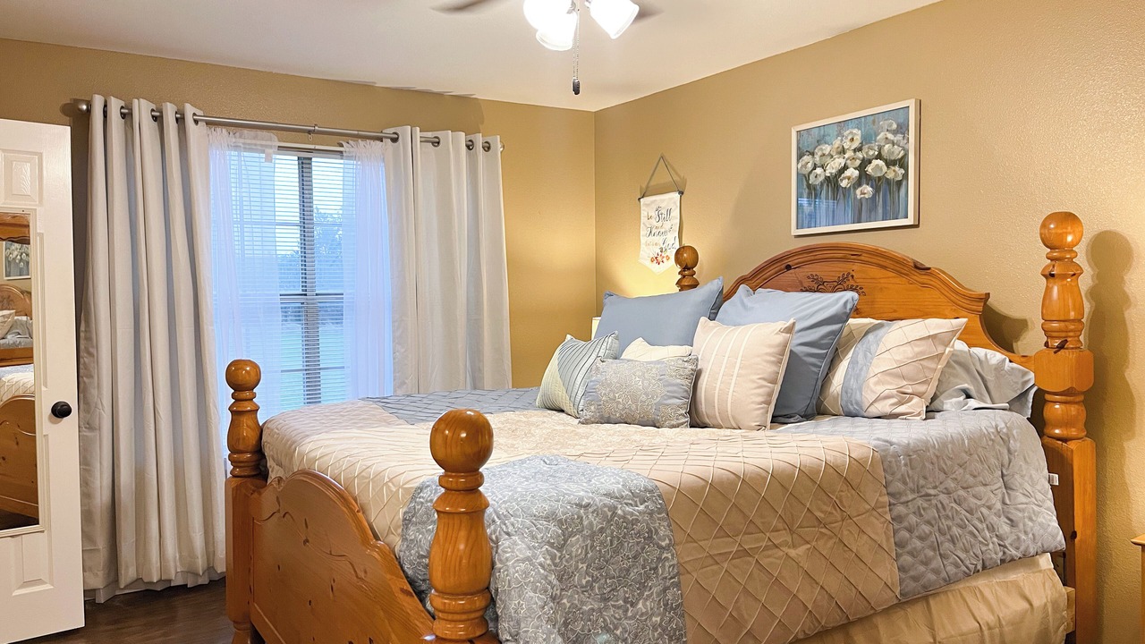 Photo of Bedroom in Salado
