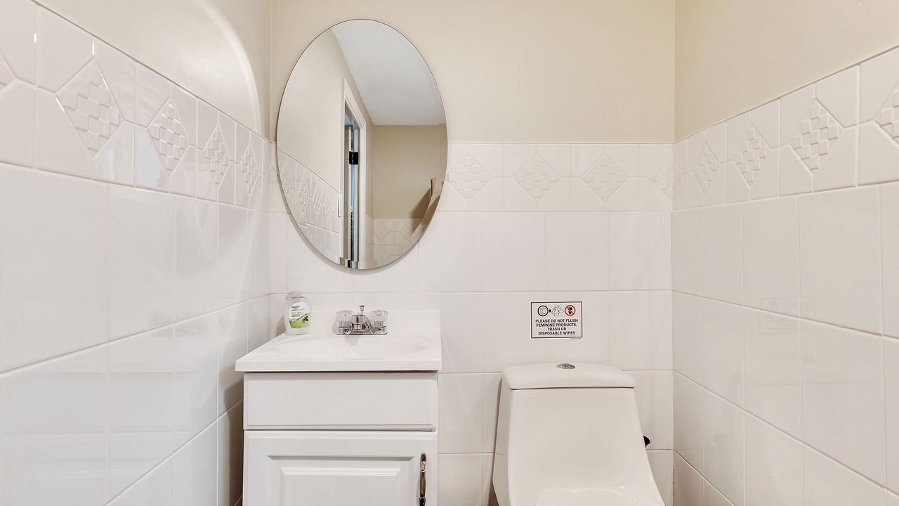 Photo of Others in Albany