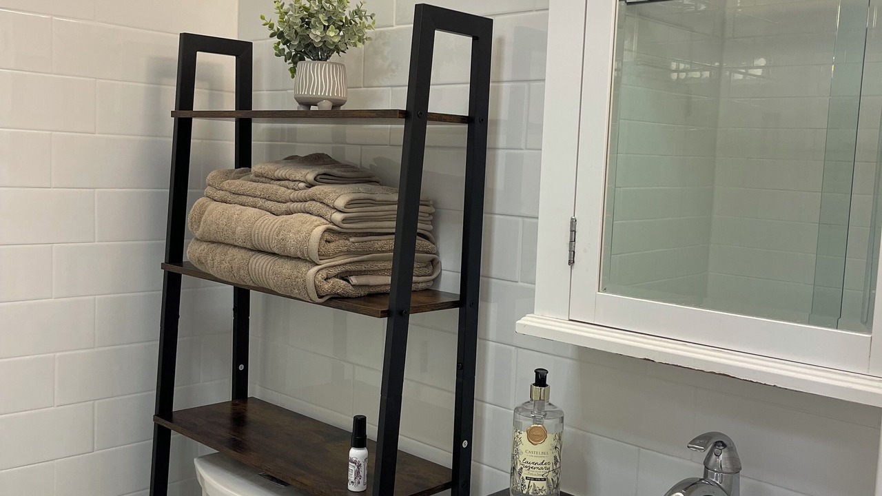 Photo of Bathroom in Commack