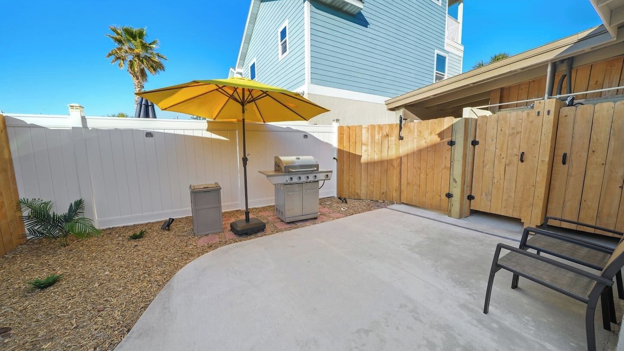 Photo of Patio Balcony in Laguna Beach Estates