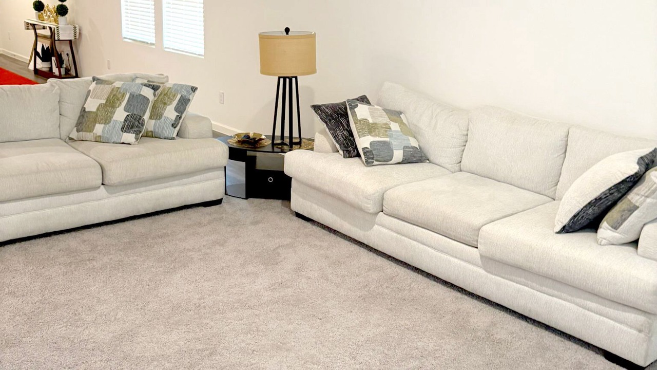 Photo of Livingroom in Weston
