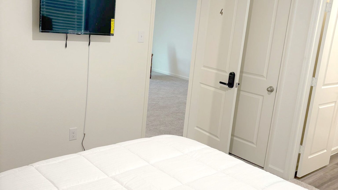 Photo of Bedroom in Weston