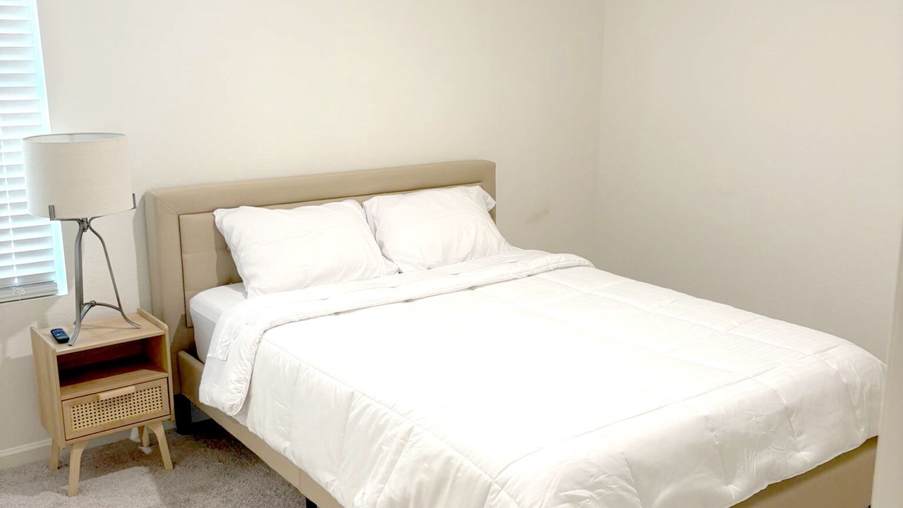 Photo of Bedroom in Weston