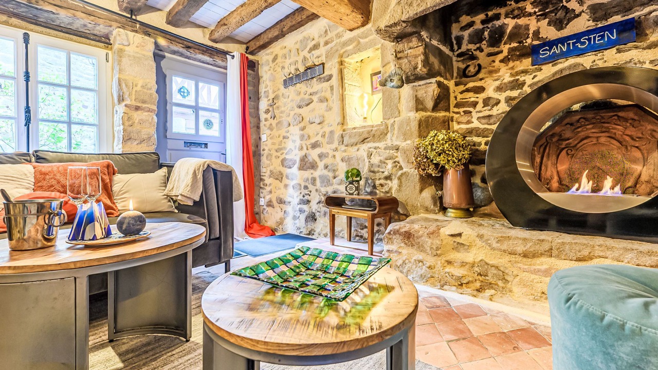 Photo of Livingroom in Port de St Goustan